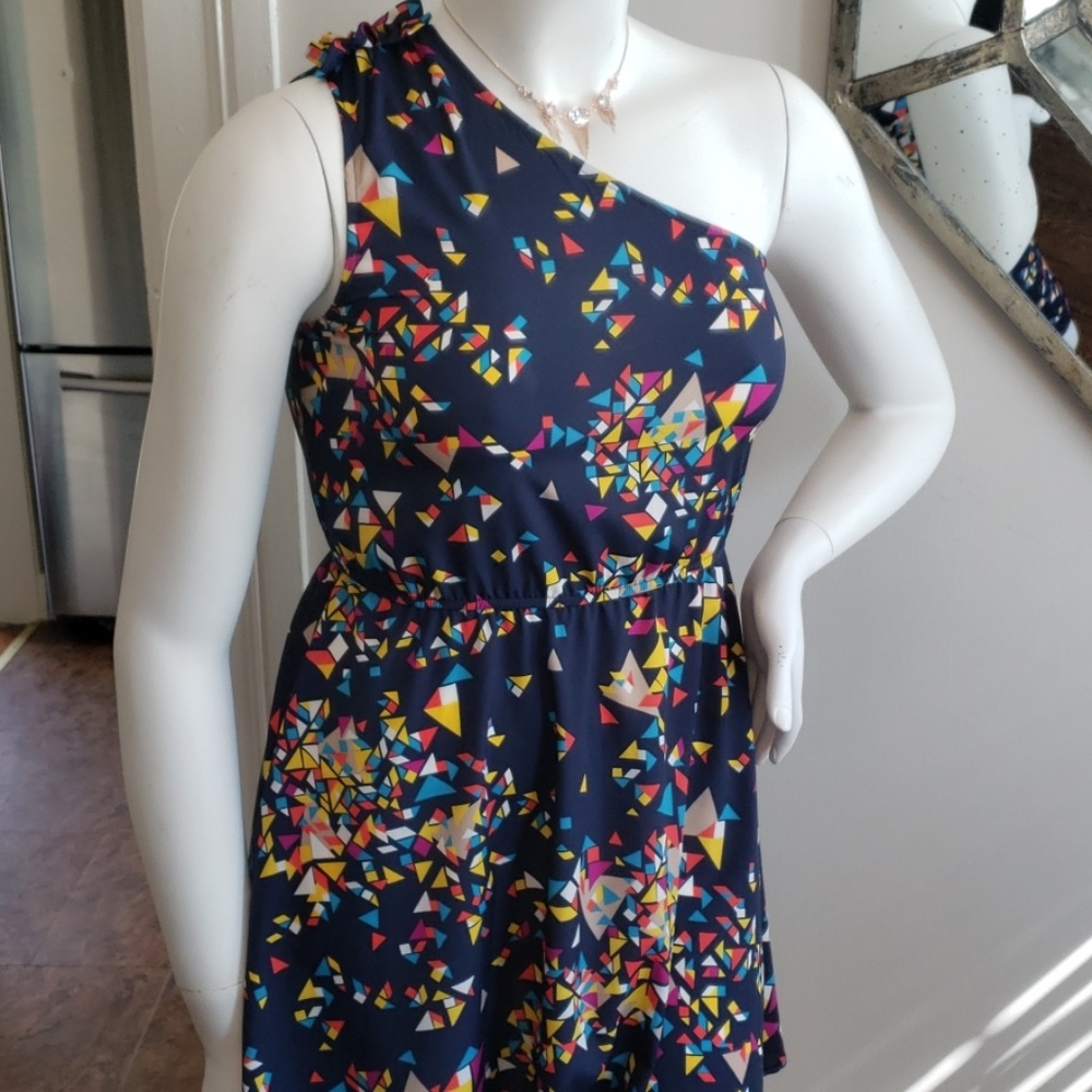 Needle and thread Dress